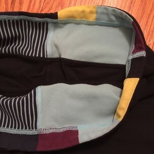 Lululemon Wunder Under reversible crops